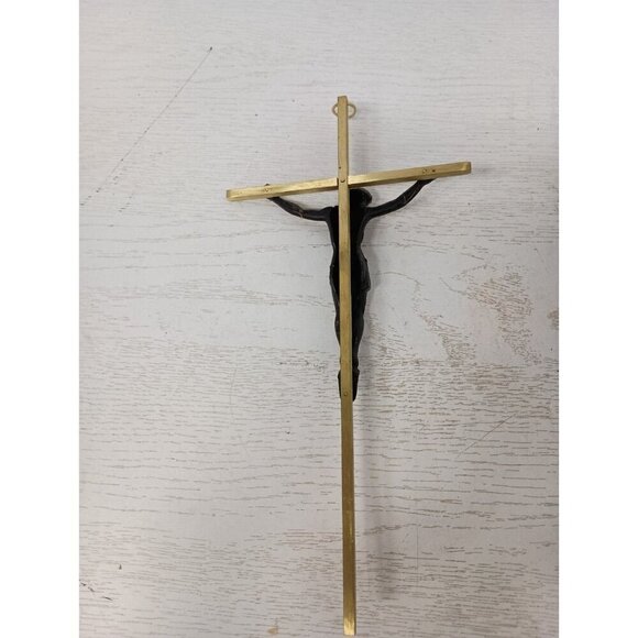 VTG Brass Metal Inri Crucifix Cross w/ Jesus Christ Religious Wall Hanging Decor - Picture 3 of 7